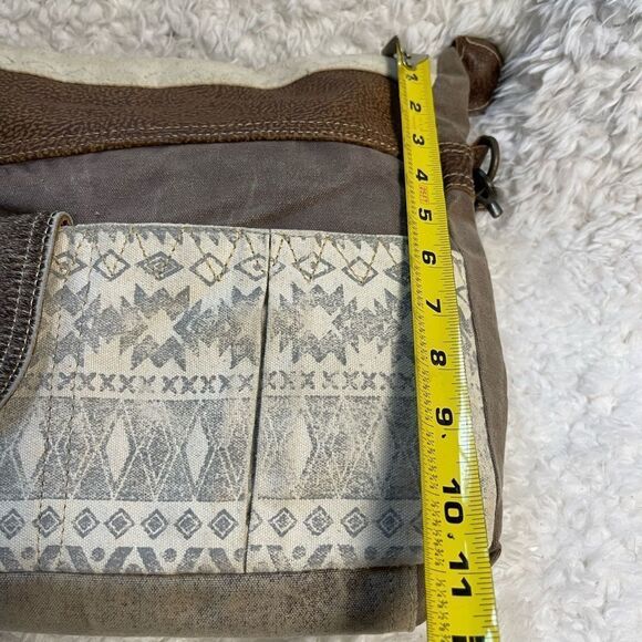 Myra Bag canvas & leather Hobo Beige gray & brown shoulder bag - Picture 5 of 11